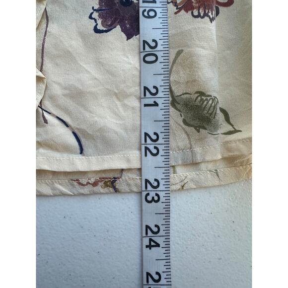 Vtg Talbots Women Silk Button Front Shirt Size 2P Old Money Preppy Floral Mature - Picture 13 of 15